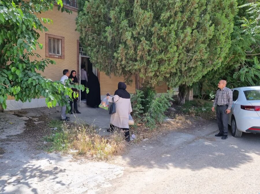 بازدید مدیرکل از منزل مددجویان