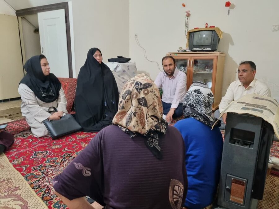 بازدید مدیرکل از منزل مددجویان