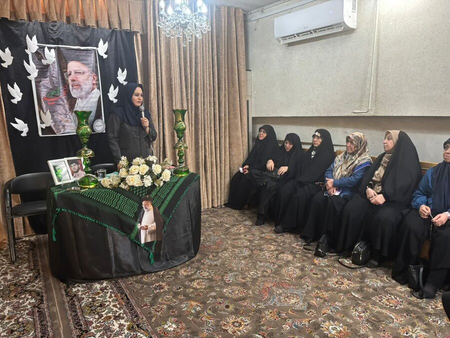 برگزاری کارگاه‌های آموزش زندگی خانواده با محوریت جوانی جمعیت و فرزندآوری در مساجد و پایگاه‌های بسیج استان البرز