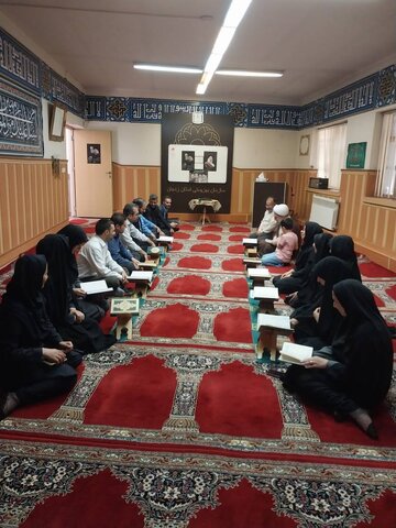 گزارش تصویری| مراسم عزاداری و تلاوت سوره ملک با یاد و نام شهدای خدمت در بهزیستی برگزار شد