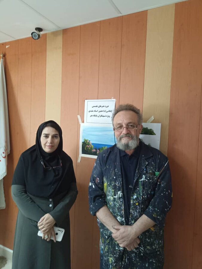 کارگاه ۶ روزه هنردرمانی در بهزیستی کردستان برگزار شد