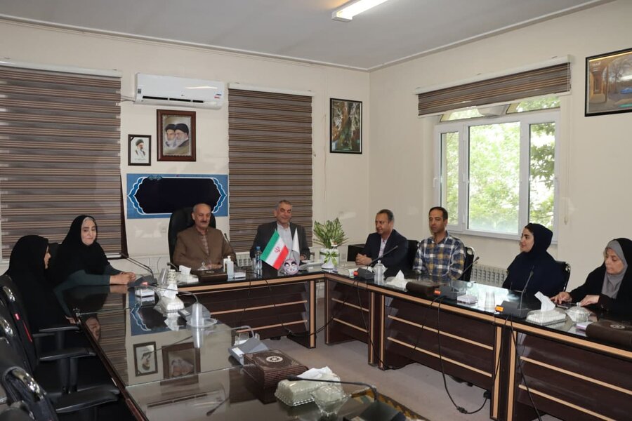 دیدار صمیمانه رئیس اداره فوریت‌های اجتماعی بهزیستی استان مرکزی با سرپرست جدید اداره کل