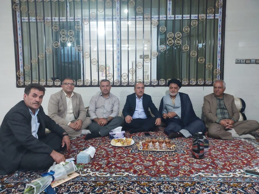 دیدار سرپرست اداره کل بهزیستی استان کهگیلویه و بویراحمد با خانواده معظم شهید اشکانی