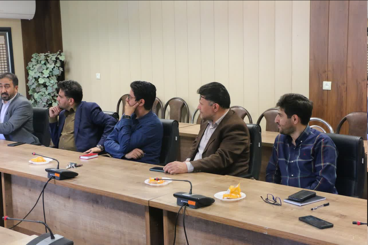 با اتحاد و تغییر نگاه، مسیر تحول سازمانی را هموار میکنیم / صیانت از تلاش های همکاران، اولویت نخست در ارزیابیهاست