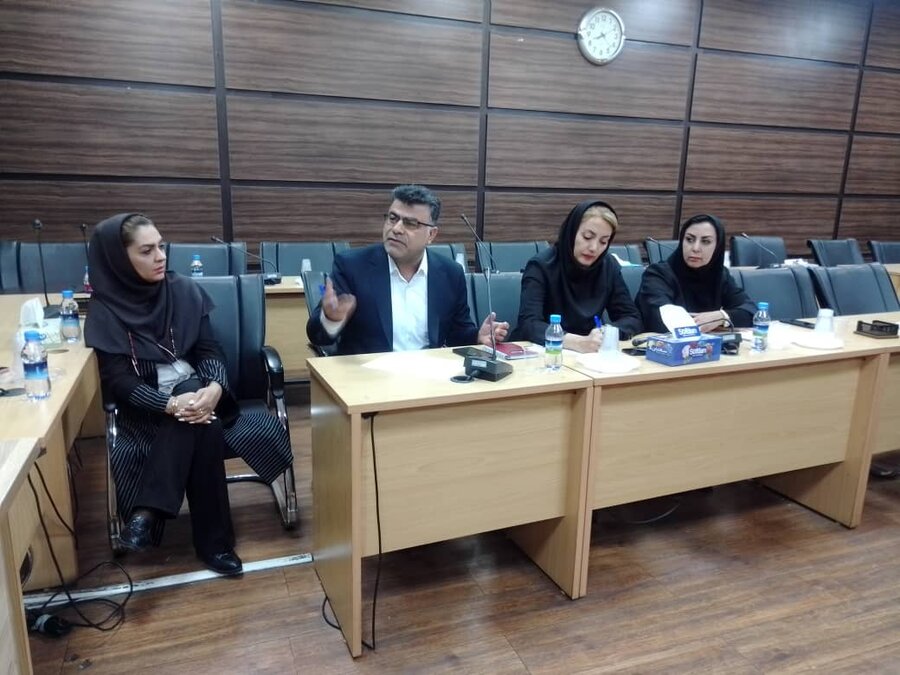 بازبینی دستورالعمل همیاران