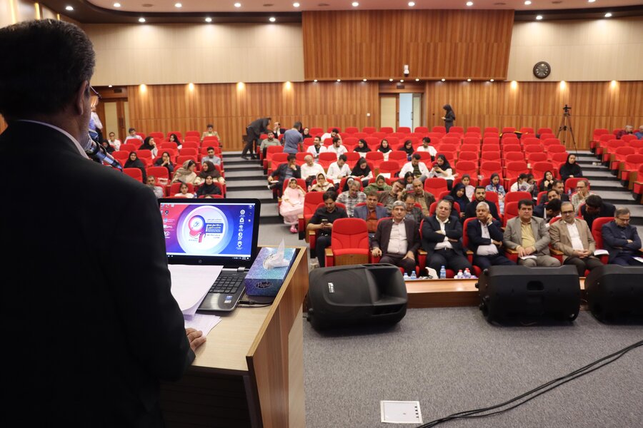 جشن کاشت حلزون