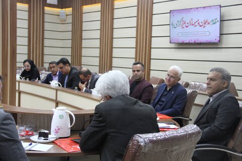 جلسه  منطقه ای مدیر کل و معاون توسعه مدیریت و منابع بهزیستی فارس با رئیس اداره بازنشستگی و رفاه بهزیستی کشور , مدیر عامل بیمه ایران و مسئولین اداره رفاه کارکنان