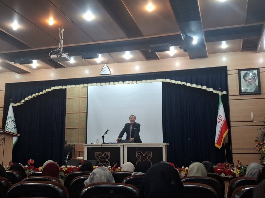 شهریار | برگزاری کارگاه آموزشی ویژه اعضای باشگاه مدرسان روانشناسی بهزیستی