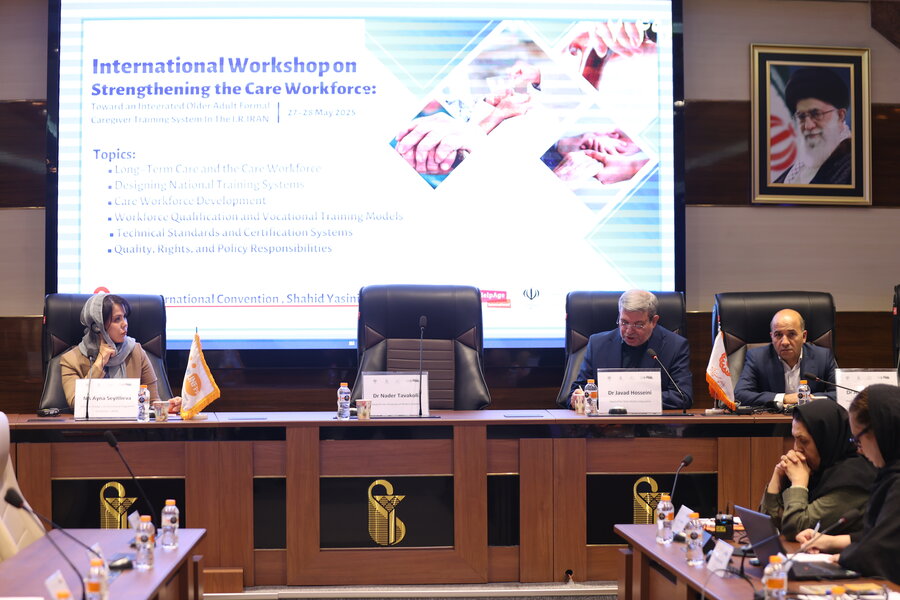 کارگاه آموزشی طرح مراقبین سالمندی با همکاری مشترک دفتر صندوق جمعیت ملل متحد