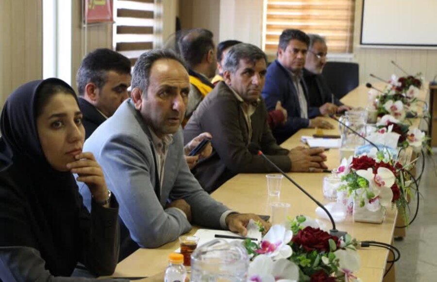 پیشوا | ملاقات مردمی فرماندار  به همراه مسئولین ورئیس بهزیستی در بخشداری جلیل آباد