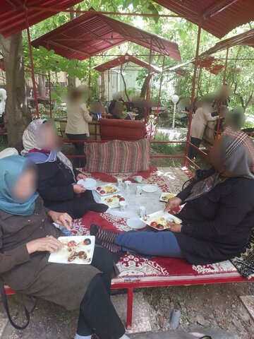 اردو تفریحی بانوان سرپرست خانوار بهزیستی شهرستان طالقان