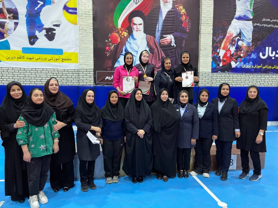 قهرمانی بانوان ناشنوای اردبیلی در مسابقات تنیس روی میز کشور