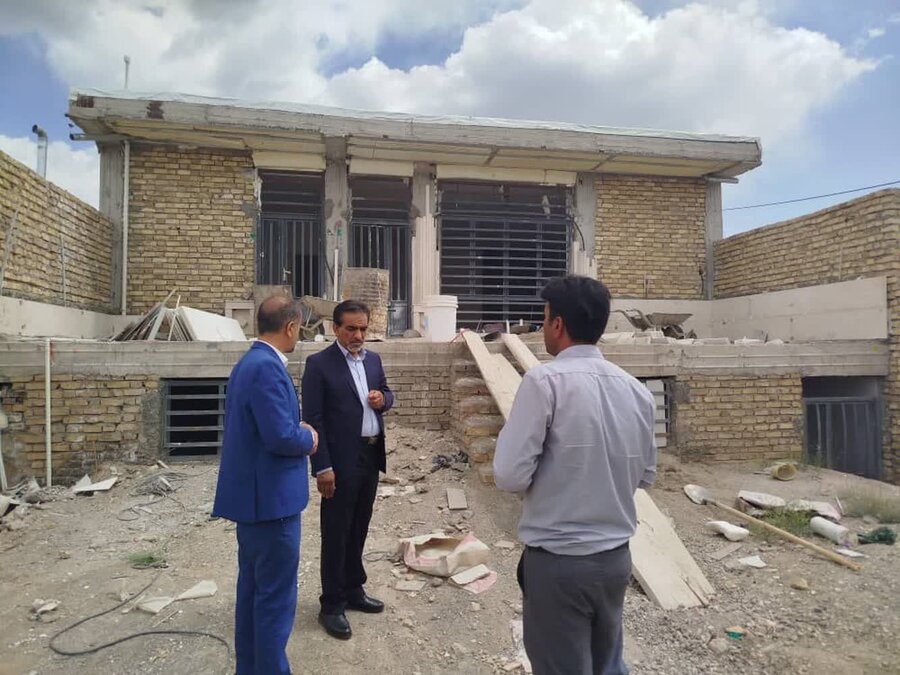 بررسی درخواستهای مددجویی شهرستان بافت تا بازدید از مسکن مددجویی در حال ساخت