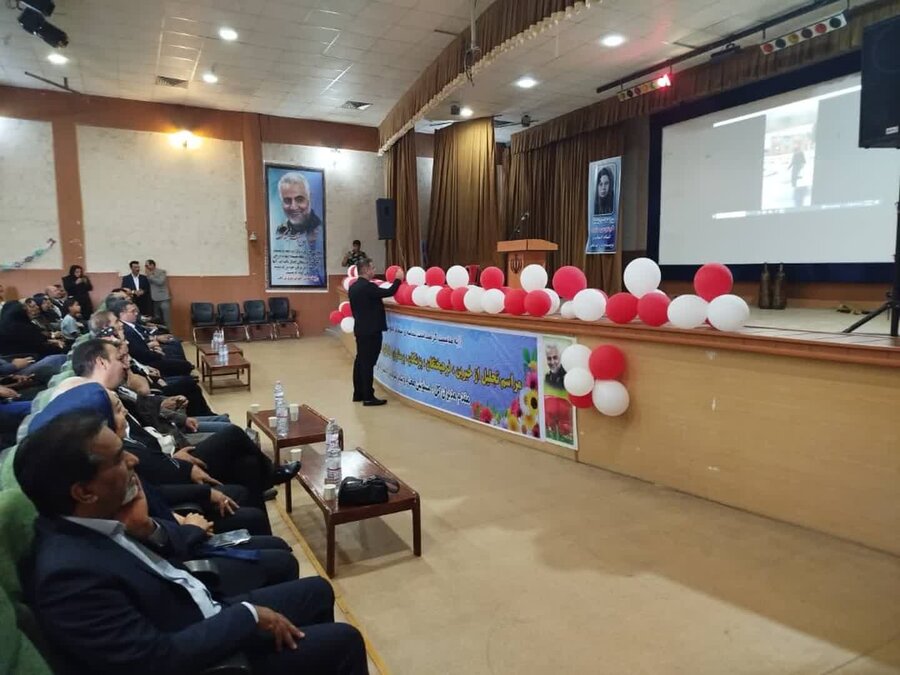 از مدیر کل بهزیستی استان کرمان تجلیل شد