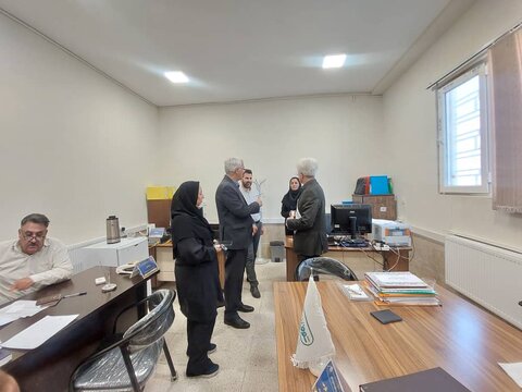 جلسه مدیر کل بهزیستی فارس با رئیس مجتمع قضایی حمایتی شوق زندگی شیراز