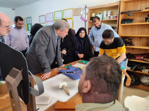 گزارش تصویری | بازدید معاون وزیر و رئیس سازمان بهزیستی کشور از مرکز حرفه آموزی کاویان شهرستان لنگرود