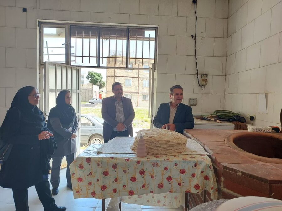 بیجار | بازدید معاون توانمندسازی بهزیستی از طرحهای اشتغالزایی