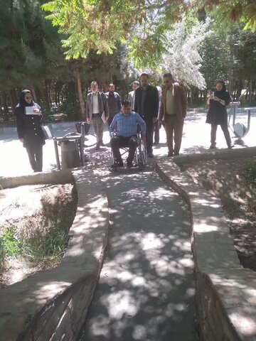 بازدید میدانی از وضعیت مناسب سازی پارک سعدی اشتهارد