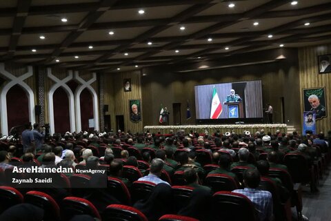 سفر سلامی به همدان و اهدا ویلچر