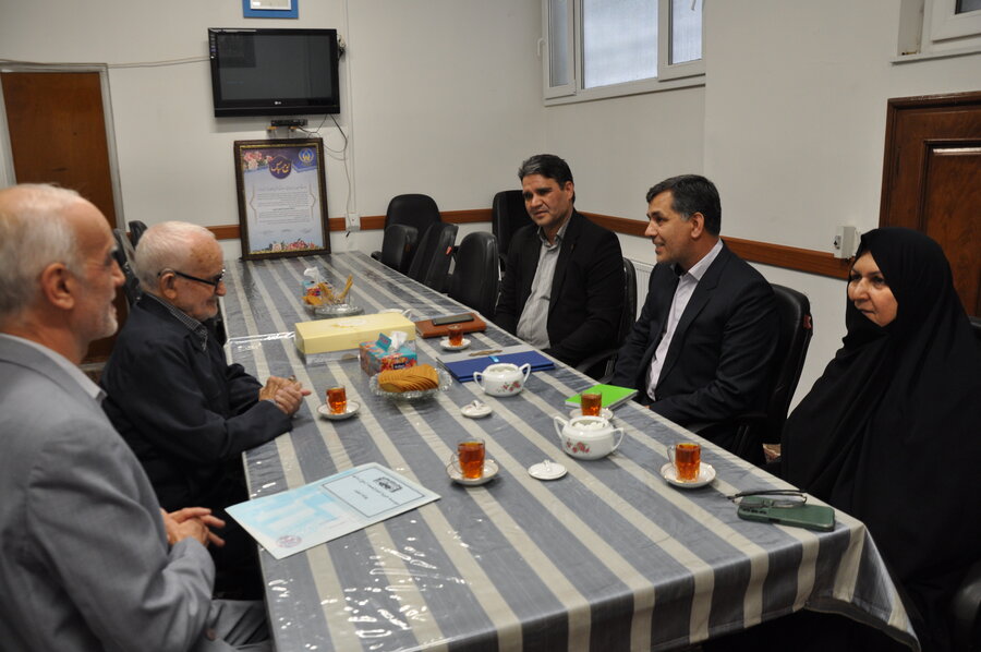 دیدار مدیرکل بهزیستی خراسان رضوی با خیریه انصارالحجه؛ همافزایی و حمایت از مددجویان دیدار مدیرکل بهزیستی خراسان رضوی با خیریه انصارالحجه؛ همافزایی و حمایت از مددجویان