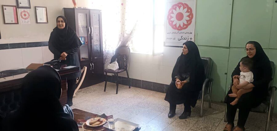 بازدید رئیس بهزیستی شاهین دژ از مرکز مثبت زندگی شهر محمودآباد بازدید رئیس بهزیستی شاهین دژ از مرکز مثبت زندگی شهر محمودآباد
