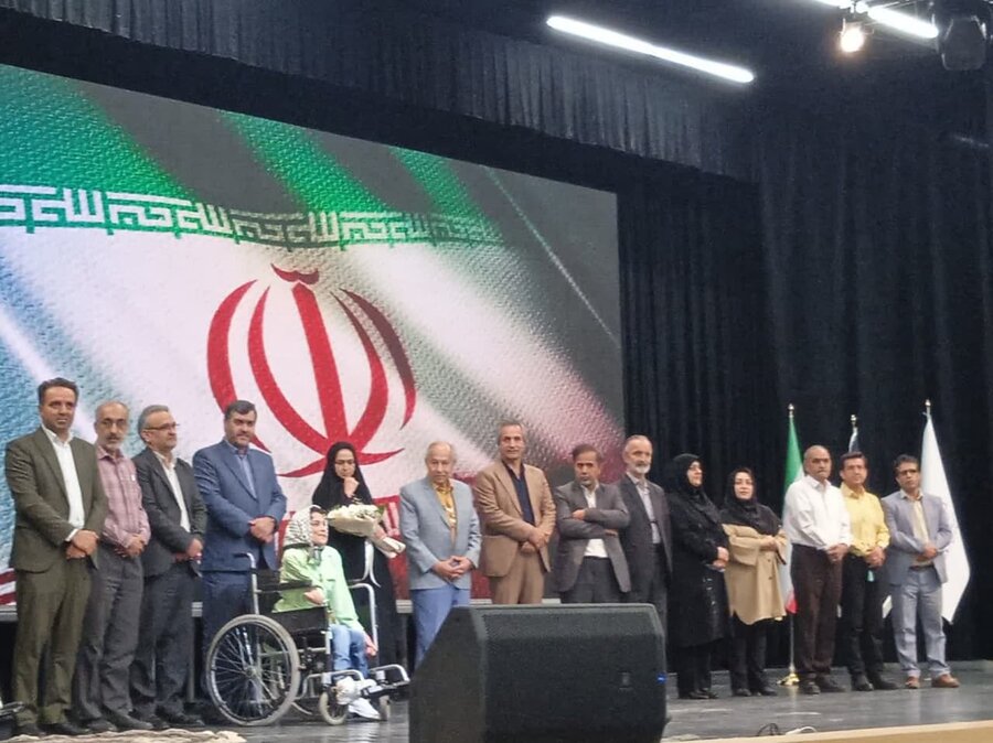 آران و بیدگل| فاطمه حمامی نصرآبادی این بار در حوزه ادبیات درخشید