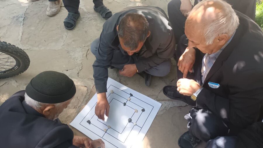 برگزاری مسابقات بومی محلی در شهرستان بیجار