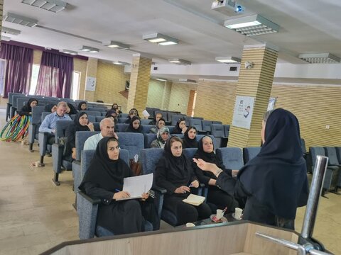 دوره آموزشی قوانین و دستورالعملهای توانبخشی مبتنی بر جامعه CBR و بازیهای بومی محلی برگزار شد