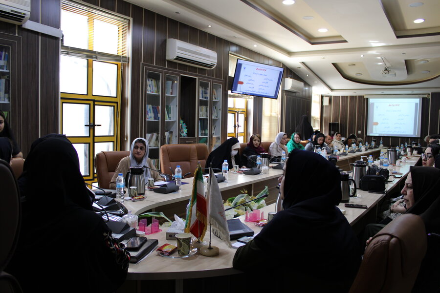 کارگاه آموزشی ضرورت ازدواج و راهکارهای تحکیم بنیان خانواده