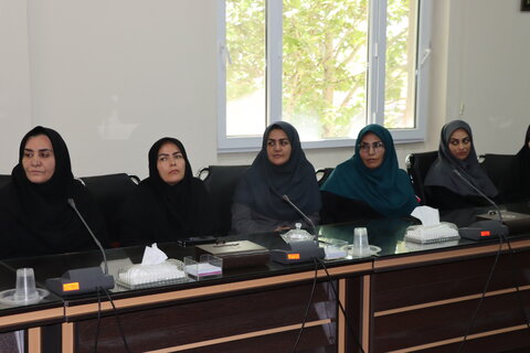 دیدار رئیس و کارکنان اداره بهزیستی شهرستان اراک با سرپرست اداره کل بهزیستی استان مرکزی