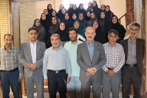 دیدار رئیس و کارکنان اداره بهزیستی شهرستان اراک با سرپرست اداره کل بهزیستی استان مرکزی