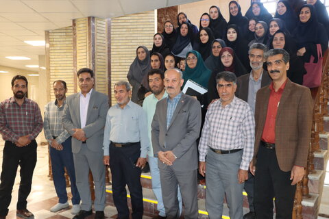 دیدار رئیس و کارکنان اداره بهزیستی شهرستان اراک با سرپرست اداره کل بهزیستی استان مرکزی