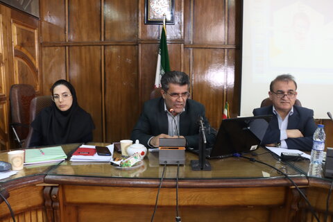 برگزاری کارگاه ارزشیابی برنامه‌های غربالگری شنوایی و بینایی در اهواز