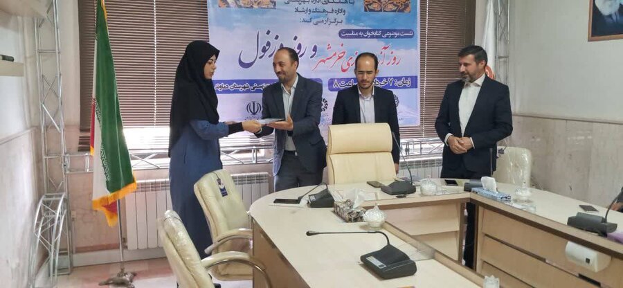 دماوند | نشست موضوعی کتاب‌خوان در اداره بهزیستی به‌مناسبت سالروز آزادسازی خرمشهر و روز دزفول