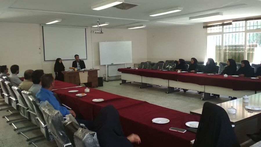 از "درد دل" کارکنان تا "رسیدگی" مدیرکل: نشست صمیمی با کارکنان بهزیستی تربت حیدریه