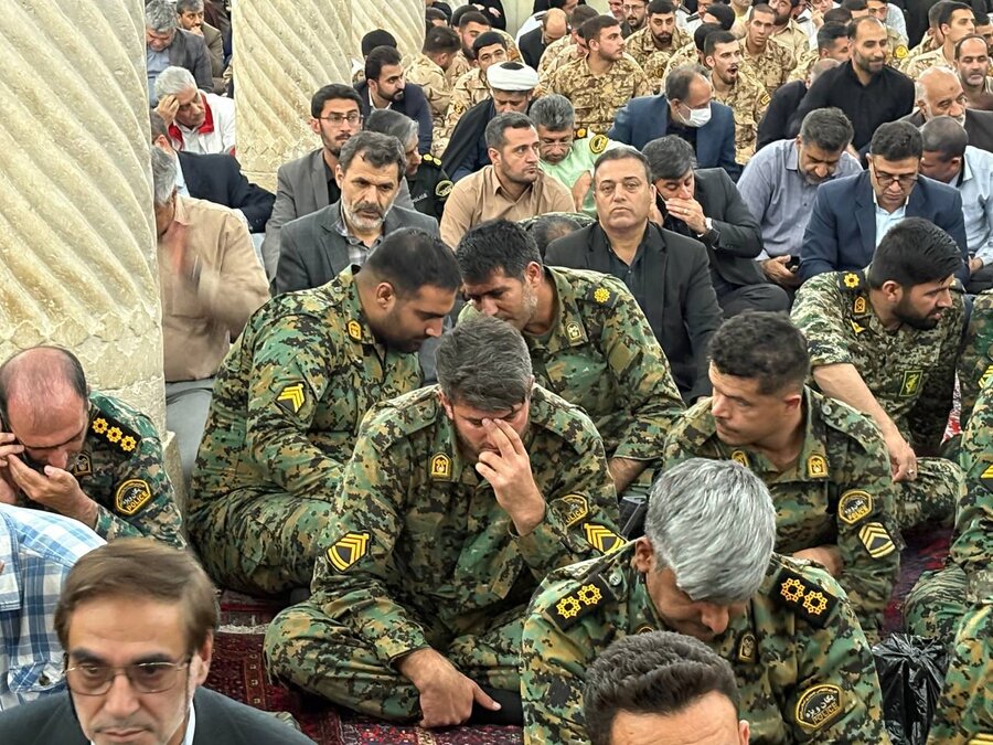 حضور کارکنان بهزیستی کردستان در مراسم سالگرد ارتحال امام خمینی (ره)