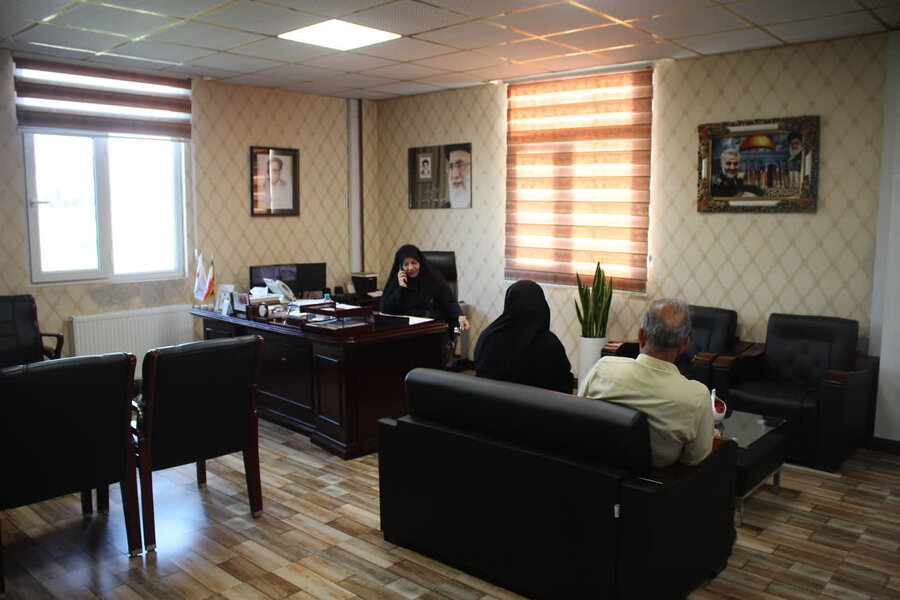 دیدار چهره‌به‌چهره مدیرکل بهزیستی البرز با جامعه هدف در راستای تکریم ارباب‌رجوع