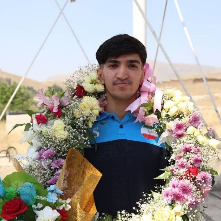 فوتبالیست کردستانی به اردوی تیم ملی فوتبال ناشنوایان دعوت شد
