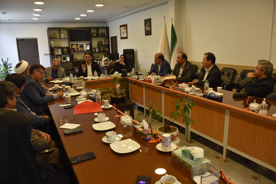 دیدار مسئولان و خیّرین گناباد با مدیرکل بهزیستی خراسان رضوی: بررسی راهکارهای ارتقاء خدمات و توانمندسازی مددجویان 