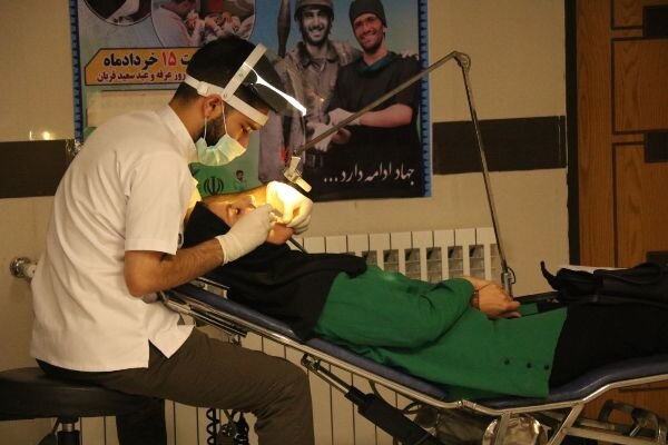 فریدونشهر| ارائه خدمات رایگان دندانپزشکی به مددجویان تحت پوشش بهزیستی