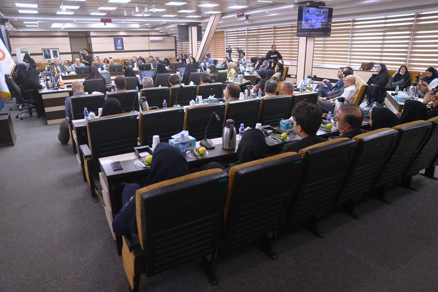 نشست تخصصی با محوریت مسائل زنان و خانواده