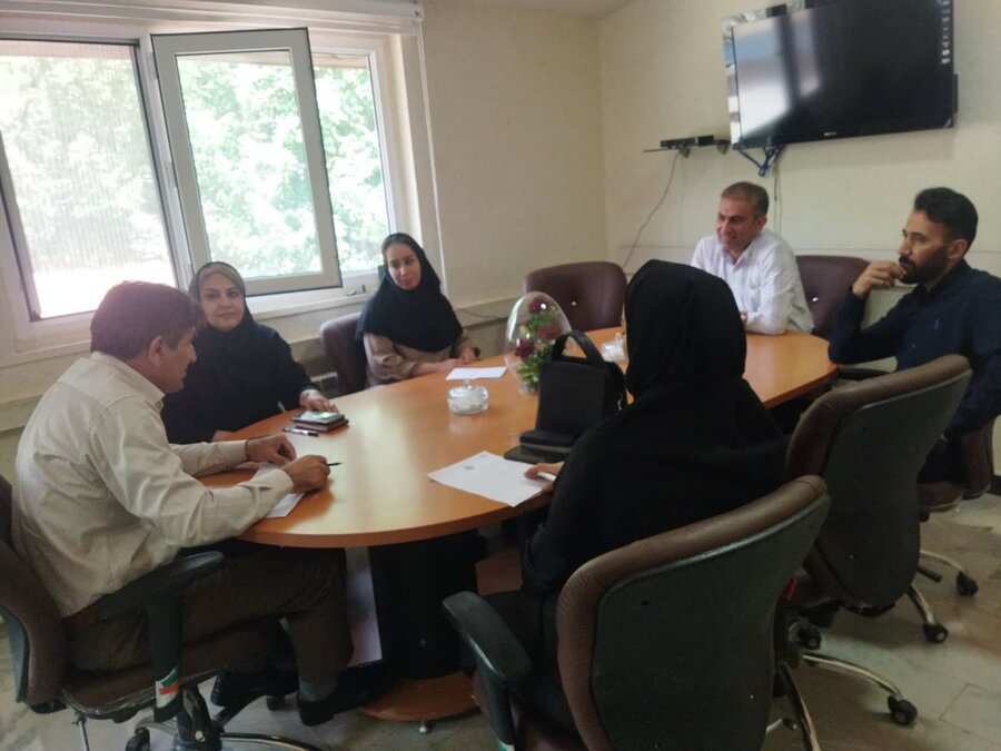 جلسه بررسی مشکلات مراجعین در بهزیستی سنندج برگزار شد
