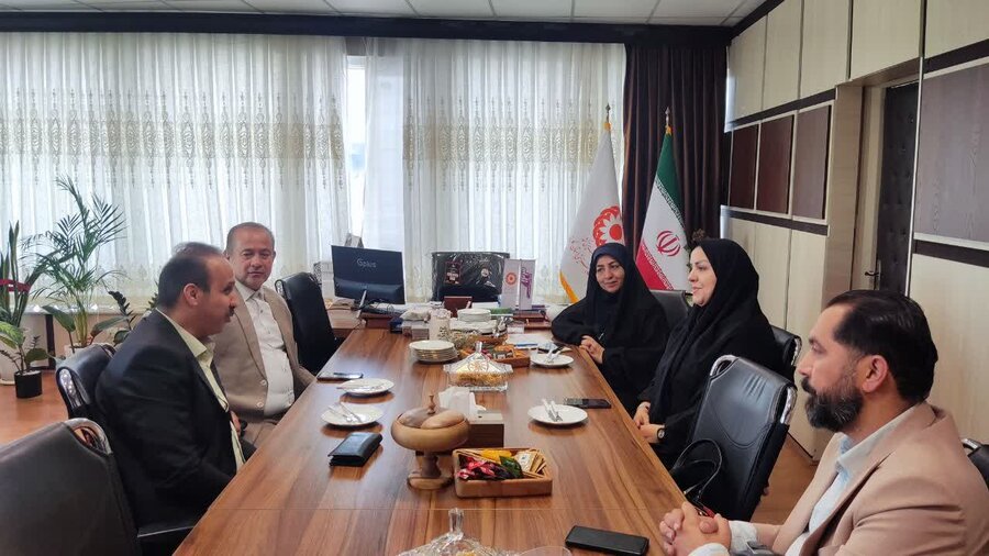 بخشدار بهاران با سرپرست بهزیستی استان گلستان دیدار کرد بخشدار بهاران با سرپرست بهزیستی استان گلستان دیدار کرد