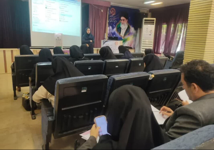 جلسه آموزشی چارت E برنامه پیشگیری از تنبلی چشم برگزار شد