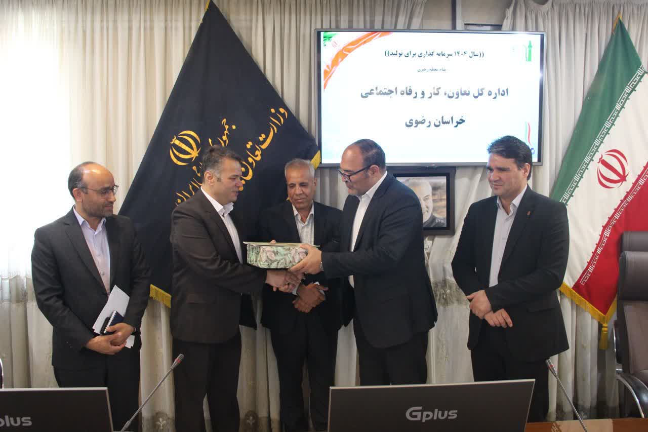 لزوم تسریع در مناسب‌سازی و دسترس پذیری فضاهای اداری در خراسان رضوی