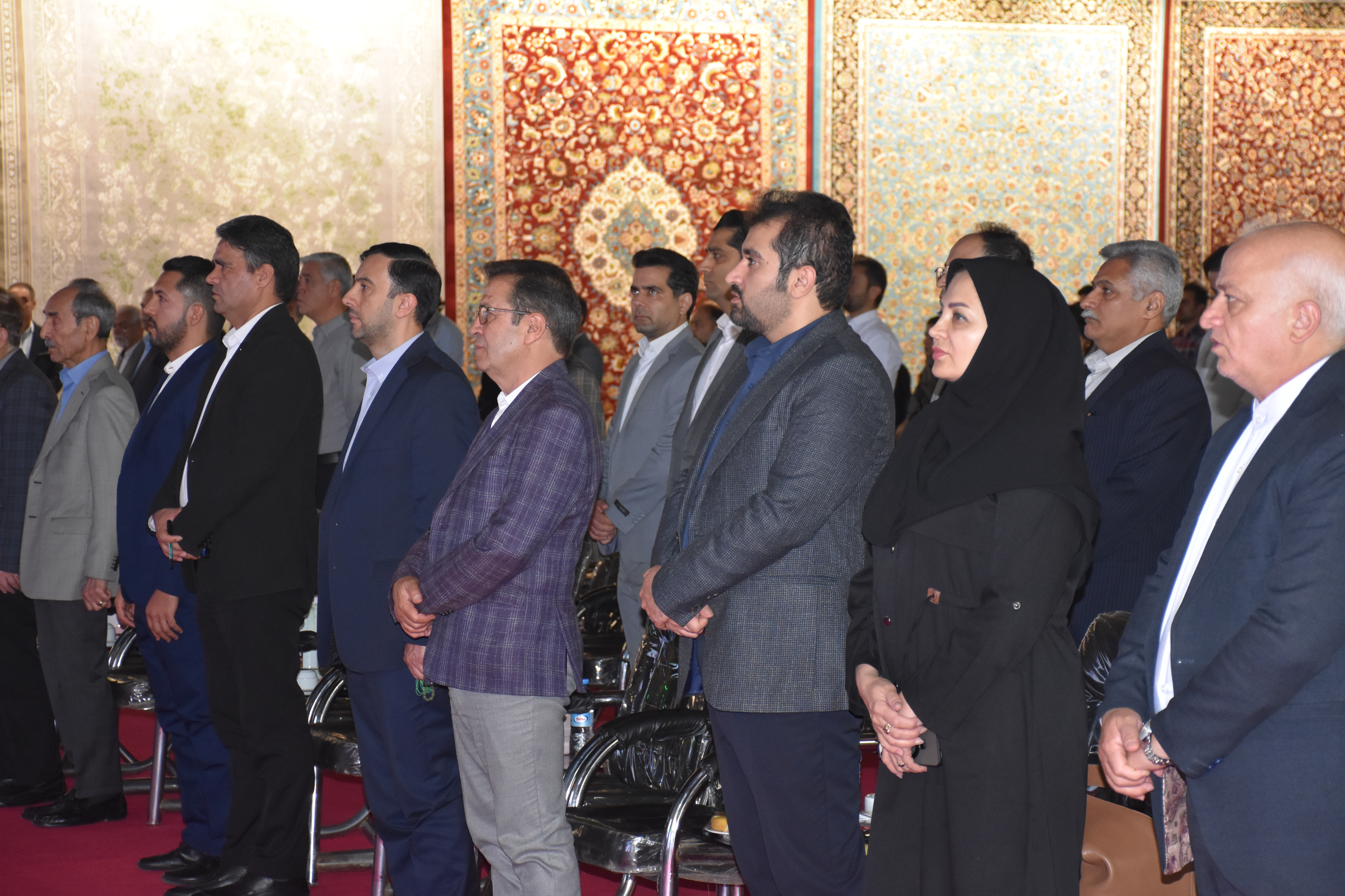 همایش ملی فرش در مشهد: ارج نهادن به هنر ملی و تجلیل از نقش بی‌بدیل خیرین در حوزه بهزیستی 