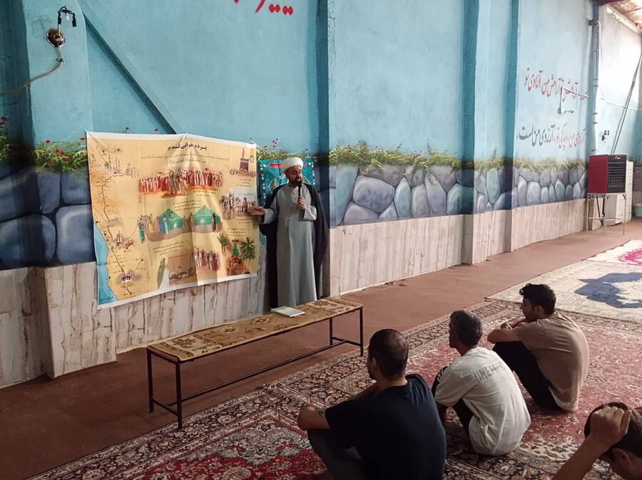 شهریار | مراسم پرده‌خوانی و سخنرانی در مراکز ترک اعتیاد به مناسبت دهه ولایت و امامت