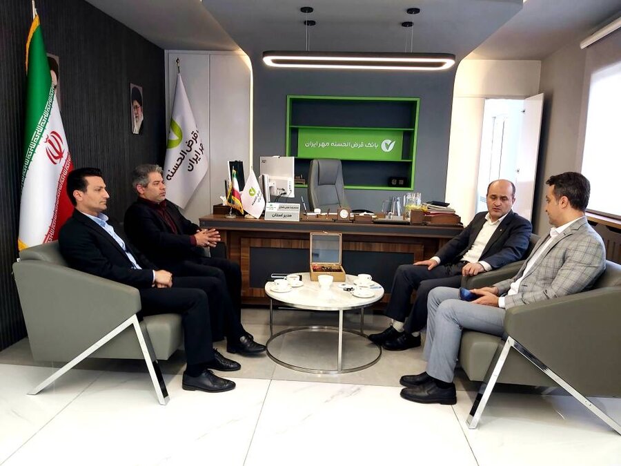 دیدار مدیرکل بهزیستی گیلان با مدیر شعب بانک قرض الحسنه مهر ایران استان

