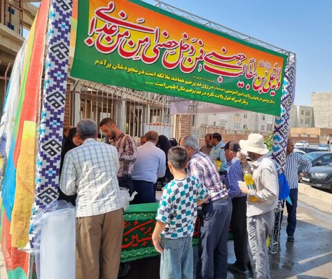 گزارش تصویری | برپایی ایستگاه صلواتی به مناسبت فرا رسیدن عید سعید غدیرخم
