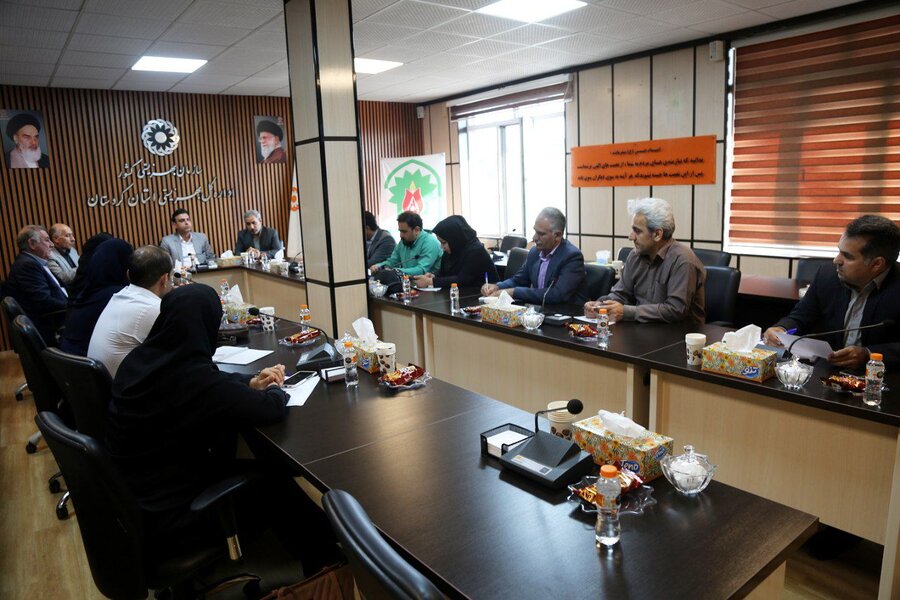 نشست ساماندهی کودکان کار در سنندج؛ تاکید بر "کارزار رسانهای نه به کودکان کار"